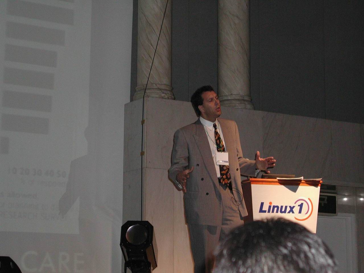 台灣開源運動簡史:李奇申與 XLinux 如何推動亞洲 Linux 革命