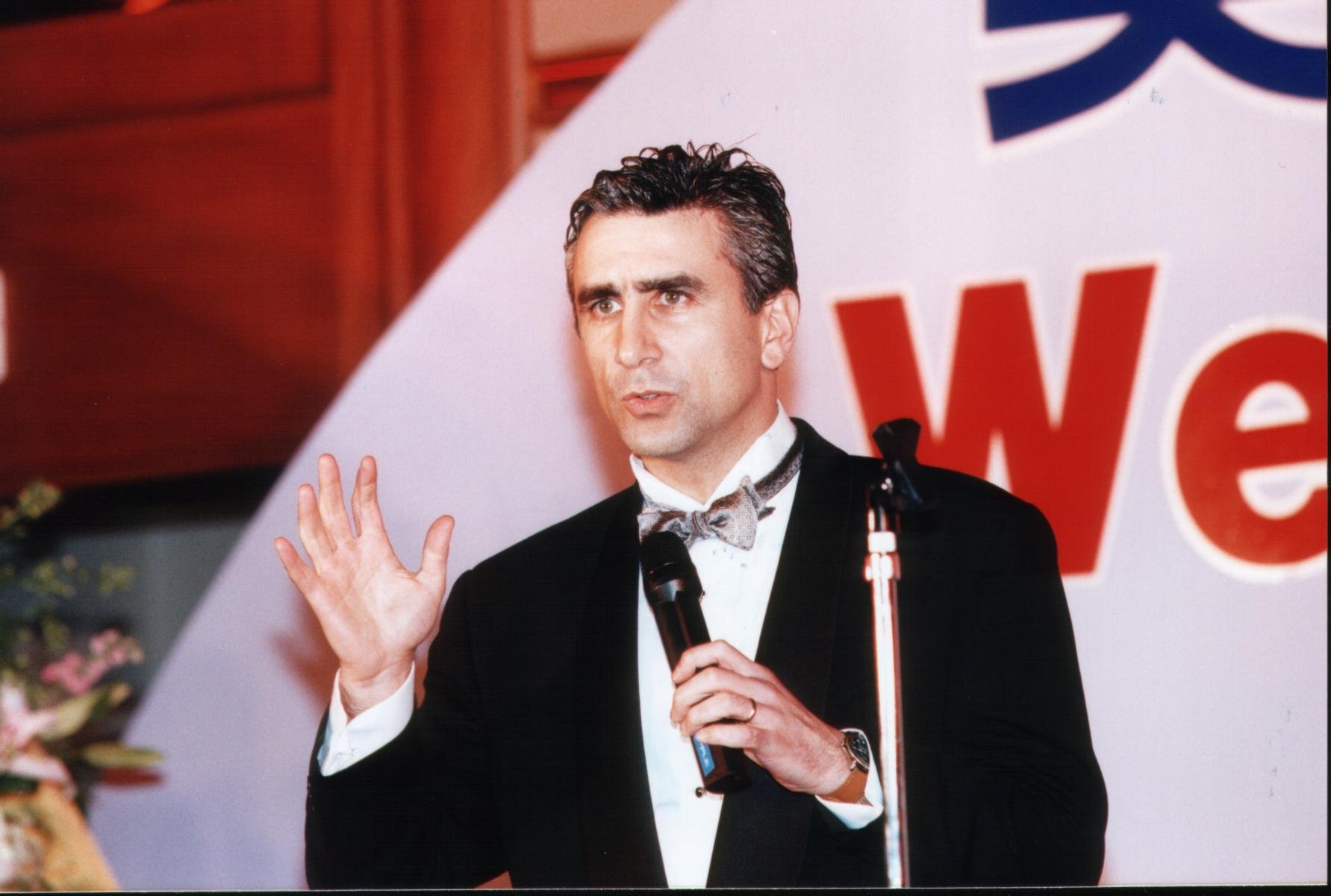 谷月涵（Peter Kurz）在網虎國際 XLinux 發表會上發表演說