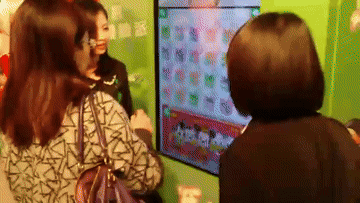 微信記者會 IVM 智慧販賣機現場展示